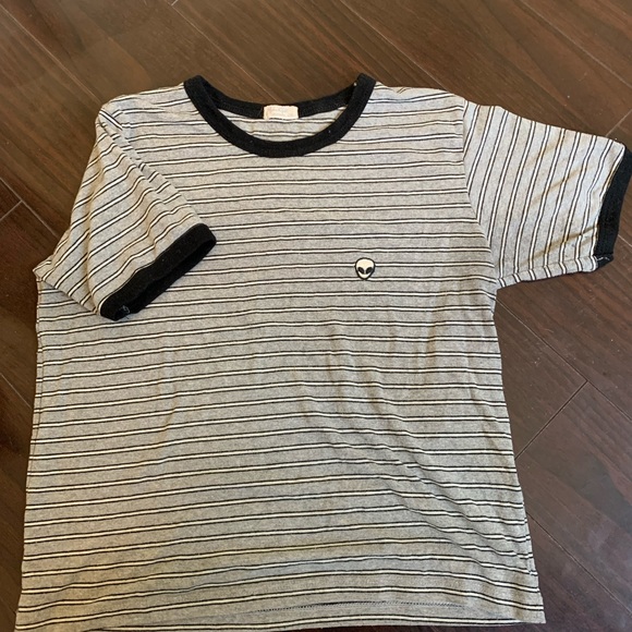 Brandy Melville Striped Alien Tee - Picture 3 of 3